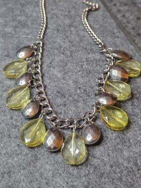 Paparazzi Women's Yellow Teardrop Necklace & Earring Set